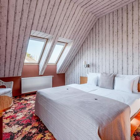 Hotel Lajta Park Mosonmagyarovar Ruang foto